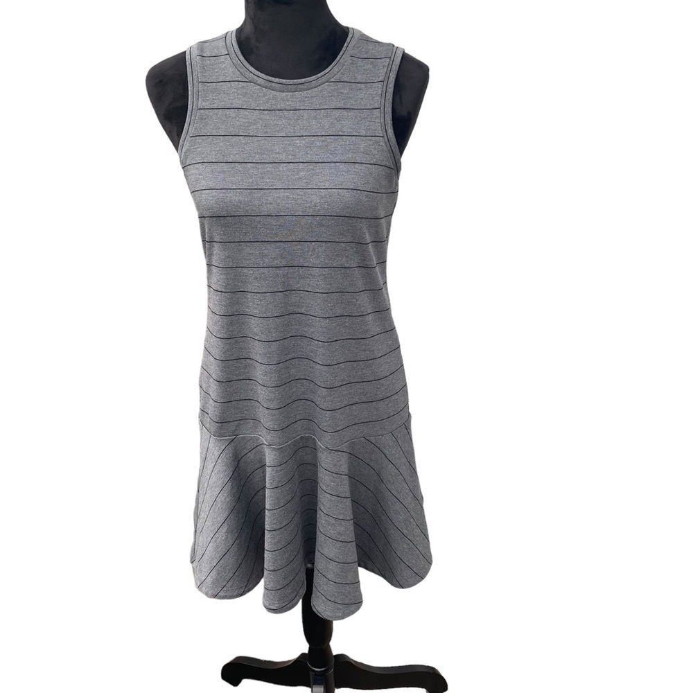 BANANA Republic sleeveless flounce dress‎ size XS